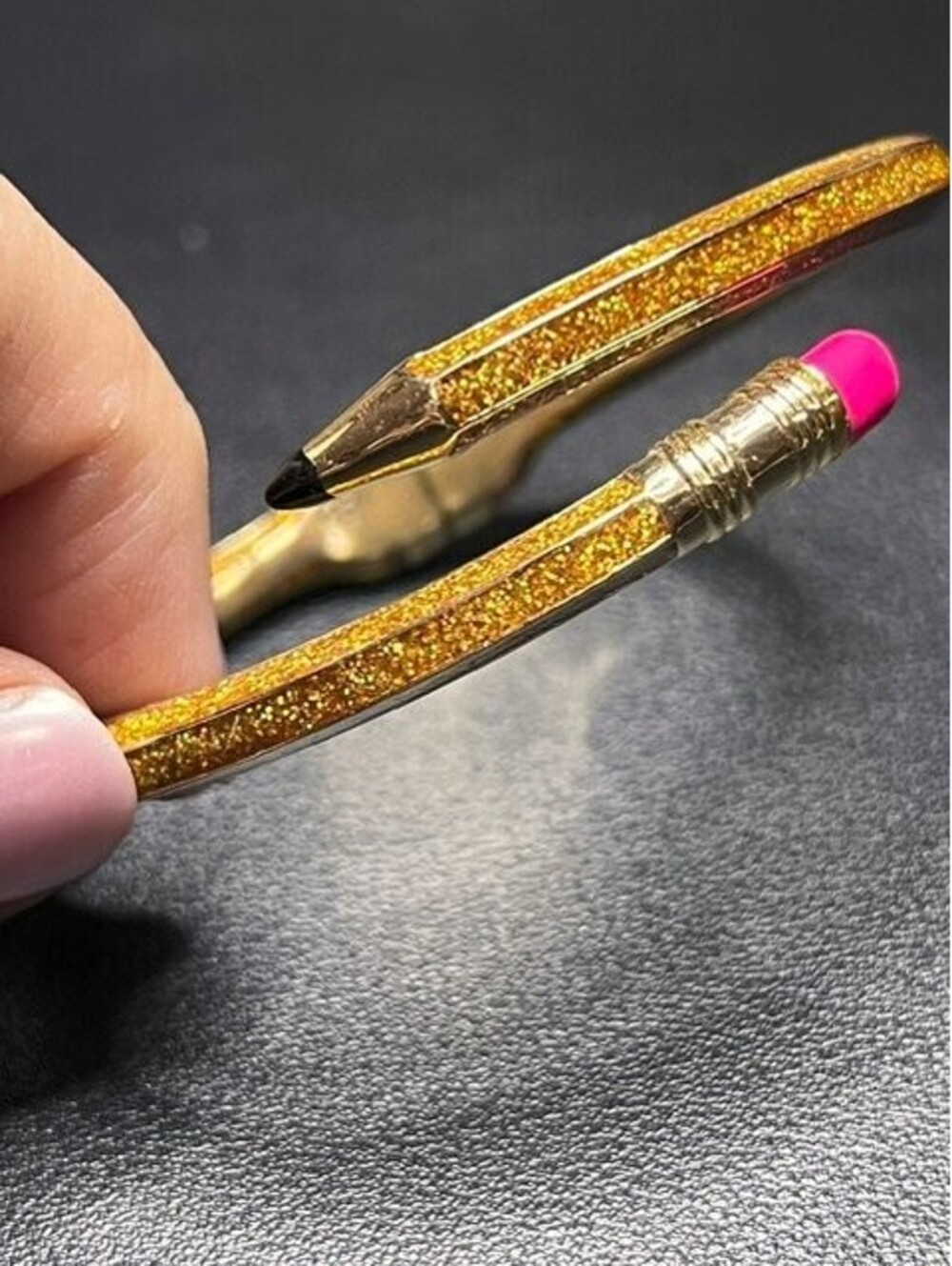 B7260 Betsey Johnson Pencil Bangle Bracelet Gold Glitter Hot Pink Eraser 7"